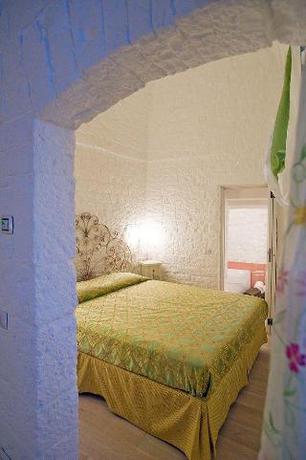 Imagen general del Hotel Le Alcove Luxury Nei Trulli. Foto 8