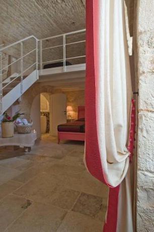 Imagen general del Hotel Le Alcove Luxury Nei Trulli. Foto 10