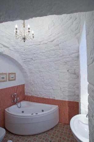 Imagen general del Hotel Le Alcove Luxury Nei Trulli. Foto 11