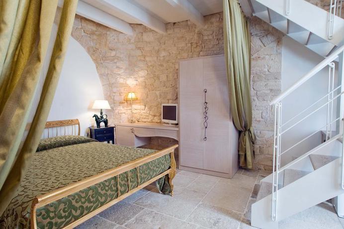 Imagen general del Hotel Le Alcove Luxury Nei Trulli. Foto 12