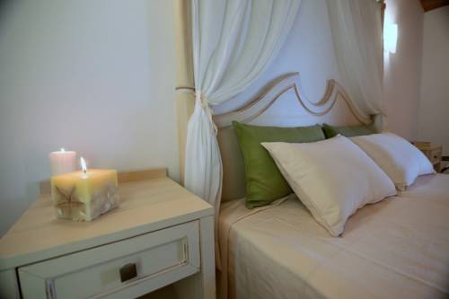Imagen general del Hotel Le Anfore, Crabonaxa/Villasimius. Foto 1