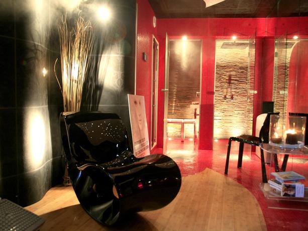 Imagen de los interiores del Hotel Le Bailliage. Foto 7