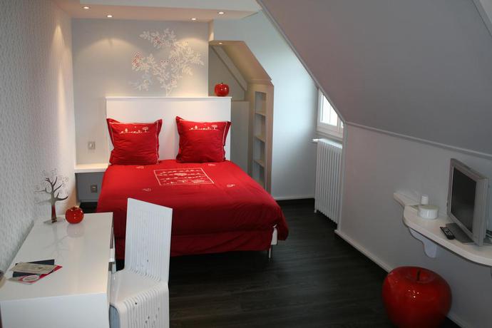 Imagen de la habitación del Hotel Le Bailliage. Foto 4