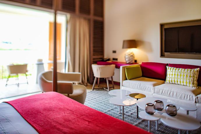 Imagen de la habitación del Hotel Le Barth&eacute;lemy and Spa. Foto 5