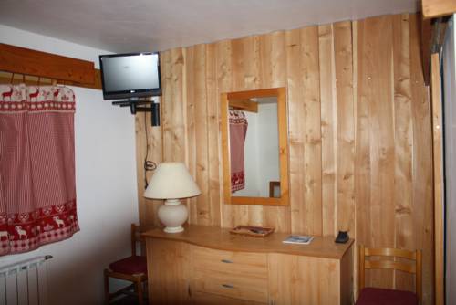 Imagen de la habitación del Hotel Le Bataclan. Foto 3