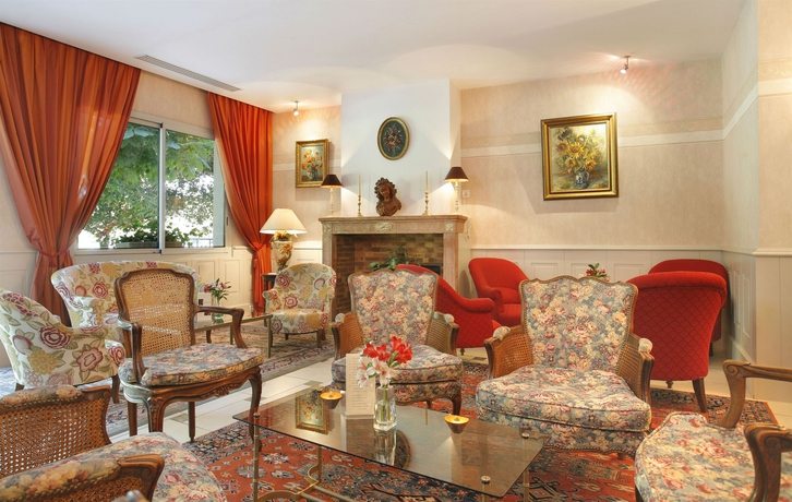 Imagen de los interiores del Hotel Le Beau Rivage, CONDRIEU. Foto 13