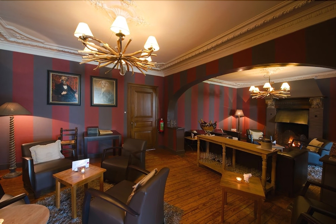Imagen del bar/restaurante del Hotel Le Beau S&eacute;jour, Nassogne. Foto 3