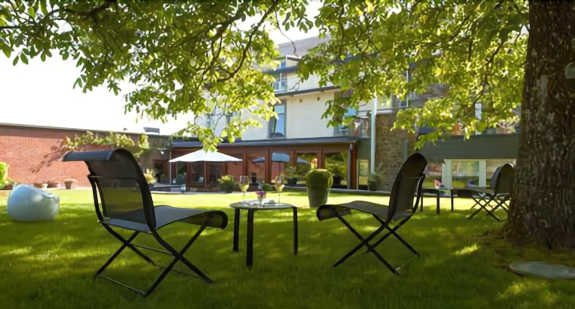 Imagen de los exteriores del Hotel Le Beau S&eacute;jour, Nassogne. Foto 8