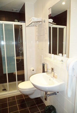 Imagen de la habitación del Hotel Le Beausejour. Foto 3