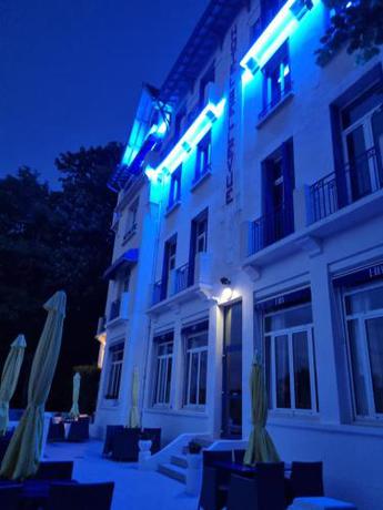 Imagen general del Hotel Le Bellevue, CHATEL GUYON. Foto 11