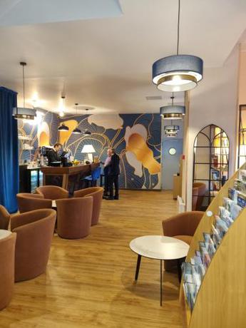Imagen general del Hotel Le Bellevue, CHATEL GUYON. Foto 13