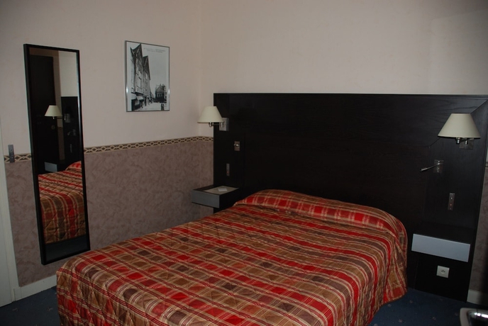 Imagen de la habitación del Hotel Le Bellevue Montrichard. Foto 4