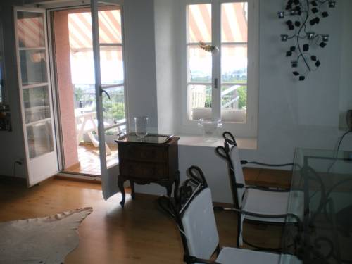 Imagen de la habitación del Hotel Le Belmont. Foto 12