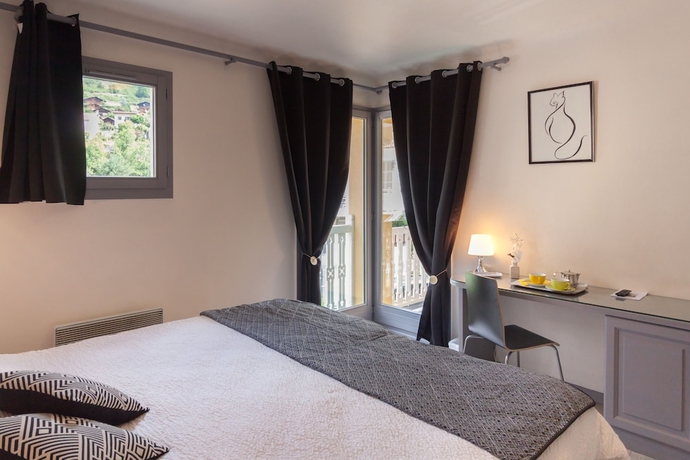 Imagen de la habitación del Hotel Le Belv&eacute;d&egrave;re, Brides les Bains. Foto 2