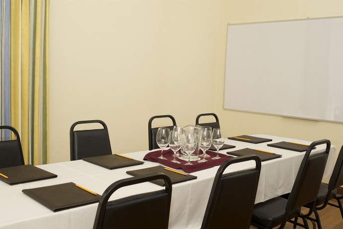 Imagen de los interiores del Hotel Le Bergerac. Foto 4