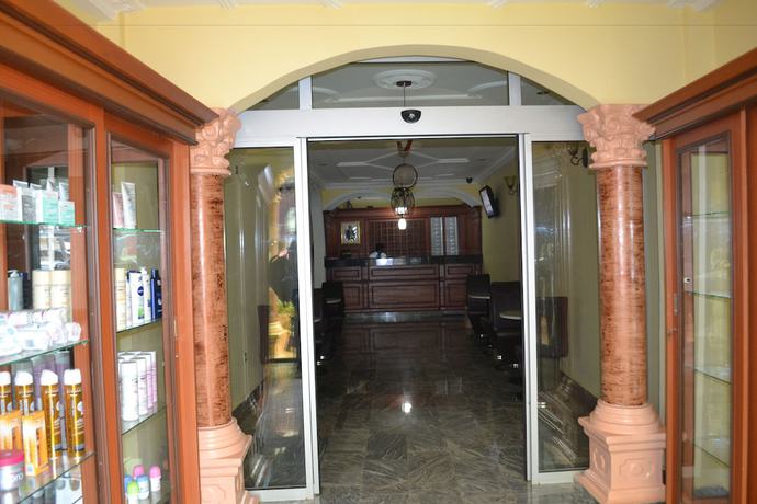 Imagen de los interiores del Hotel Le Best. Foto 18