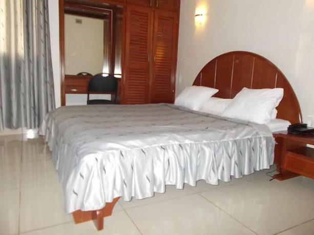 Imagen de la habitación del Hotel Le Best. Foto 5