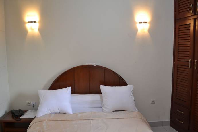 Imagen de la habitación del Hotel Le Best. Foto 11