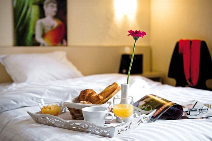 Imagen de la habitación del Hotel Le Biarritz - Vichy. Foto 5
