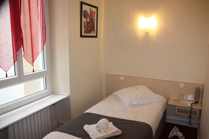 Imagen de la habitación del Hotel Le Biarritz - Vichy. Foto 7