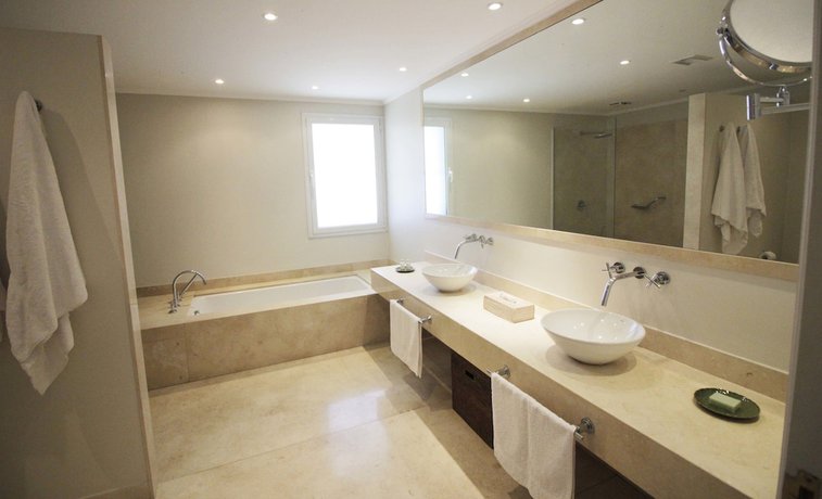Imagen de la habitación del Hotel Le Biblo Boutique. Foto 4