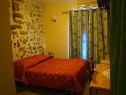 Imagen de la habitación del Hotel Le Bilboquet. Foto 2