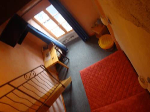 Imagen de la habitación del Hotel Le Bilboquet. Foto 10