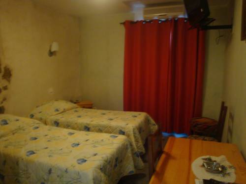 Imagen de la habitación del Hotel Le Bilboquet. Foto 12