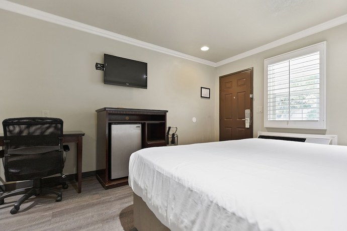 Imagen de la habitación del Hotel Le Blanc Inn and Suites. Foto 5