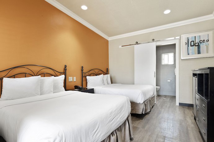 Imagen de la habitación del Hotel Le Blanc Inn and Suites. Foto 19