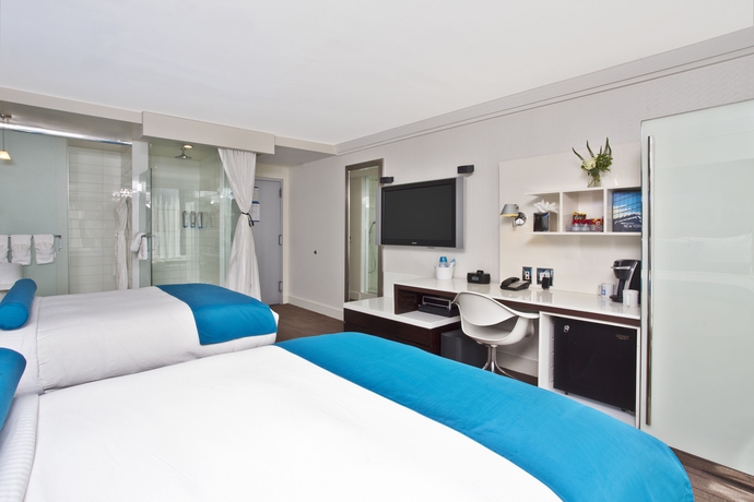 Imagen de la habitación del Hotel Le Bleu. Foto 5