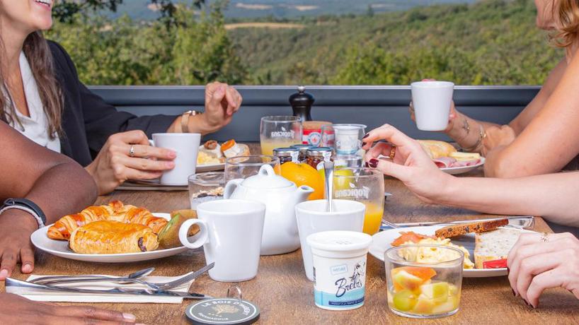 Imagen general del Hotel Le Bois d'Imbert. Foto 9