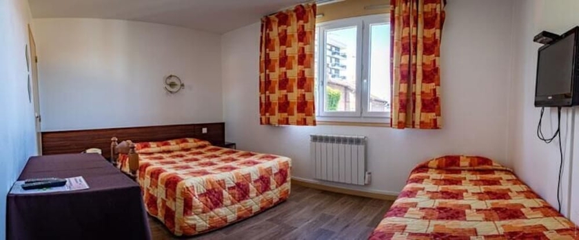 Imagen de la habitación del Hotel Le Boischaut. Foto 13