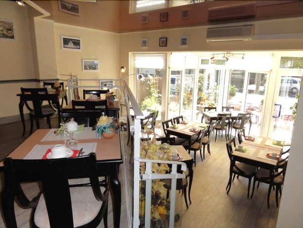 Imagen del bar/restaurante del Hotel Le Boischaut. Foto 2