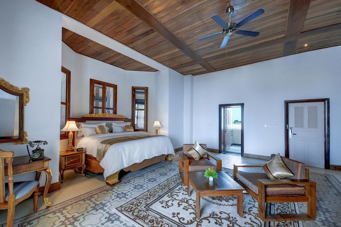 Imagen de la habitación del Hotel Le Bokor Palace. Foto 8