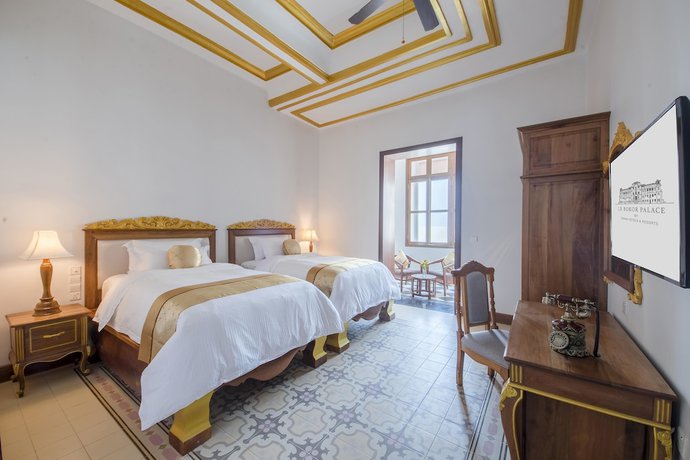 Imagen de la habitación del Hotel Le Bokor Palace. Foto 15