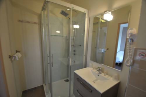 Imagen de la habitación del Hotel Le Bon Cap. Foto 14