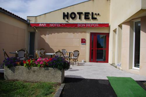 Imagen de la habitación del Hotel Le Bon Repos. Foto 2