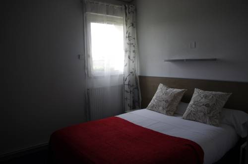 Imagen de la habitación del Hotel Le Bon Repos. Foto 6