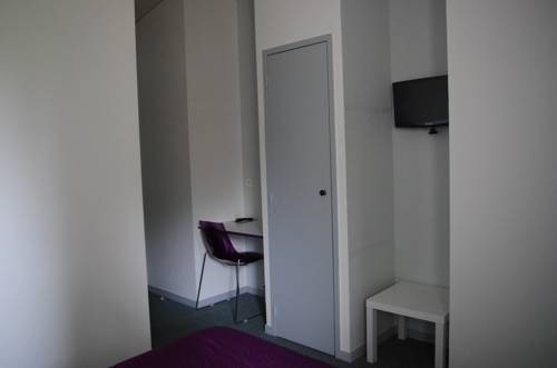 Imagen de la habitación del Hotel Le Bon Repos. Foto 9