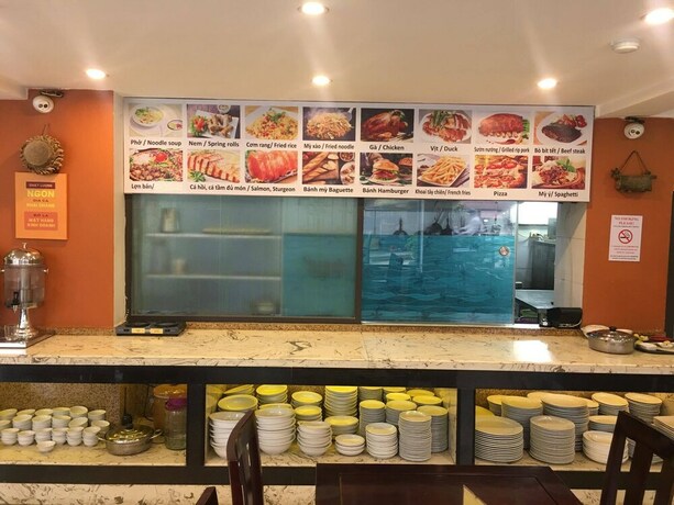 Imagen del bar/restaurante del Hotel Le Bordeaux Sapa. Foto 16