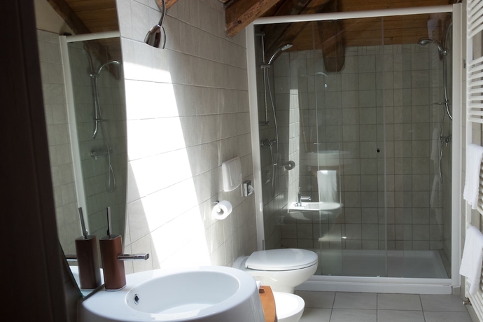 Imagen de la habitación del Hotel Le Botti. Foto 16