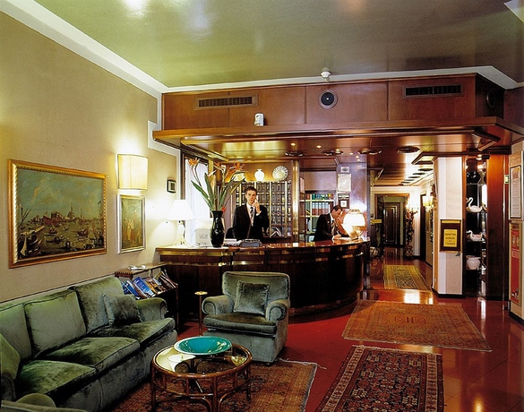 Imagen de los interiores del Hotel Le Boulevard. Foto 10