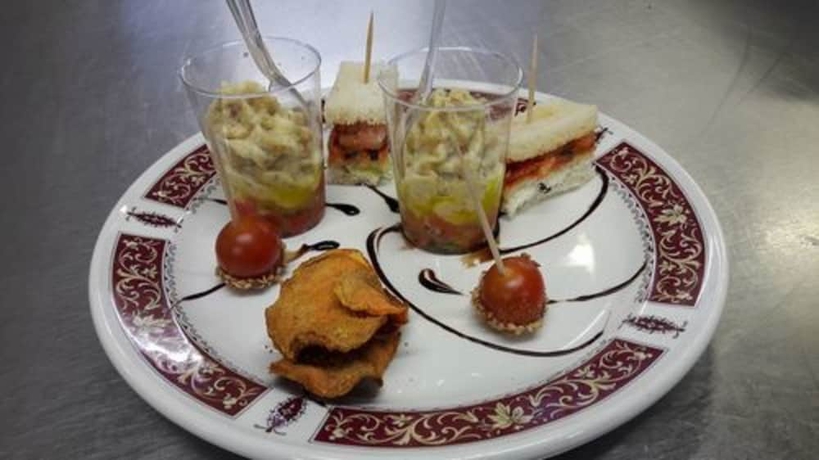 Imagen del bar/restaurante del Hotel Le Boulevard, Mazamet. Foto 8