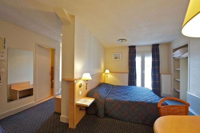 Imagen de la habitación del Hotel Le Bourbon. Foto 4