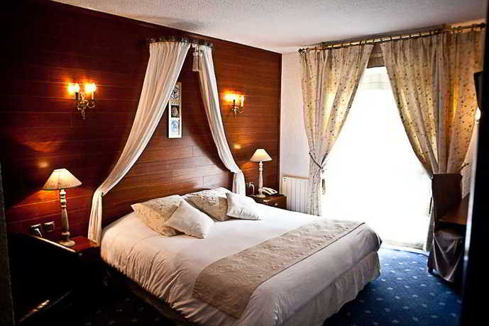 Imagen general del Hotel Le Branhoc - Brit Hotel Auray. Foto 7