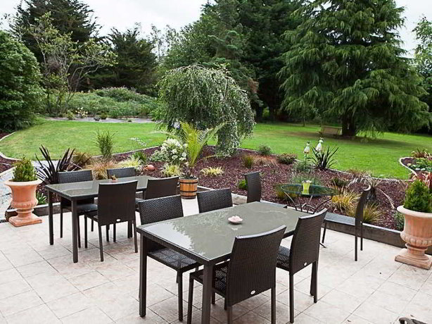 Imagen general del Hotel Le Branhoc - Brit Hotel Auray. Foto 10