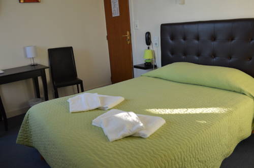 Imagen de la habitación del Hotel Le Bretagne. Foto 5