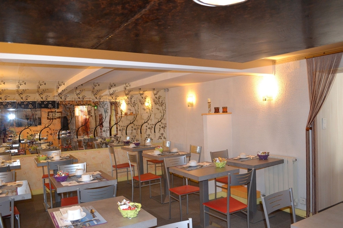 Imagen del bar/restaurante del Hotel Le Bretagne, Saint Nazaire. Foto 2