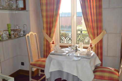 Imagen general del Hotel Le Bretagne, Sille-le-Guillaume. Foto 6